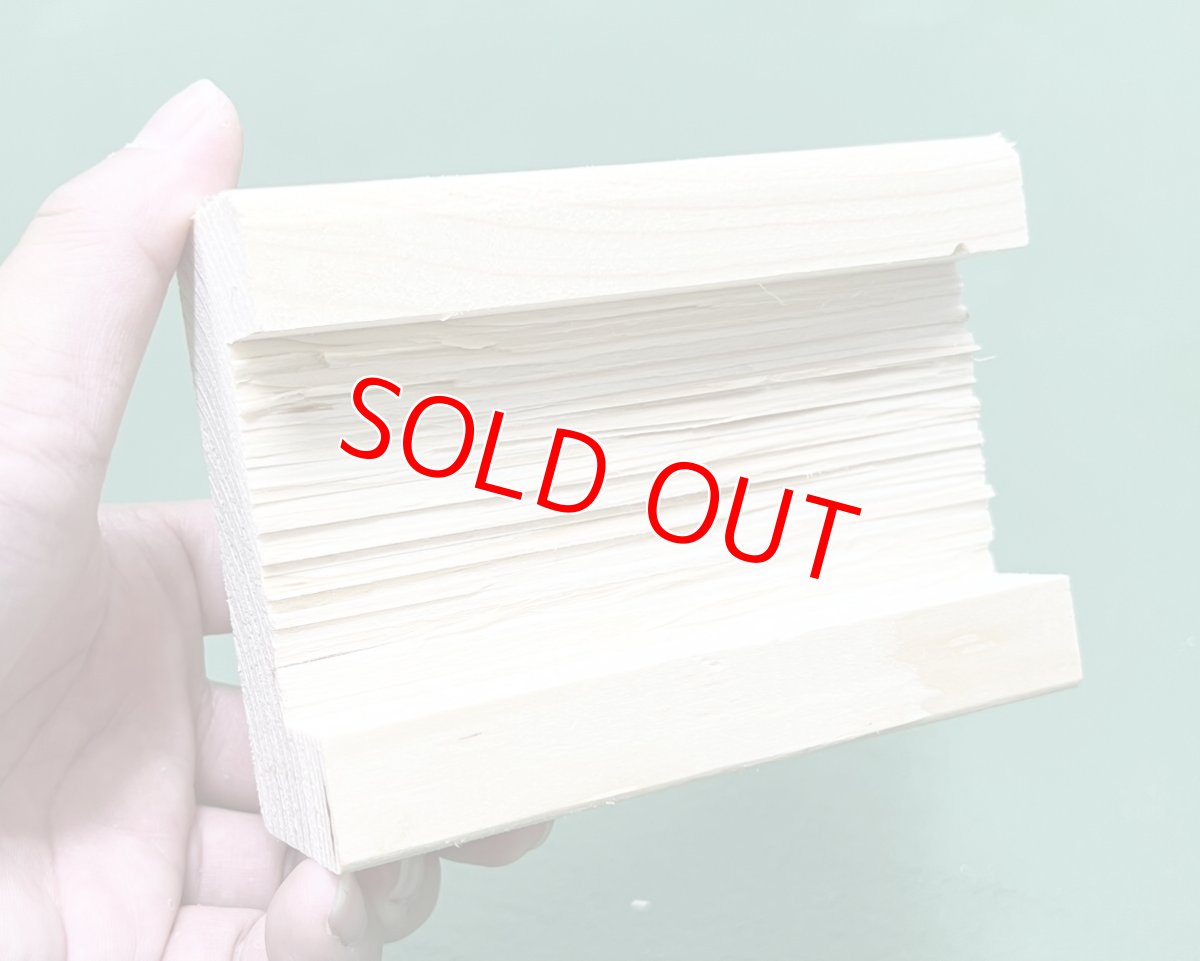 画像3: ★Ｍ工房★ 隠れ家＆ペアリングエサ皿《Ｌ》「18ｇ用ワイド2穴横凹」 (3)