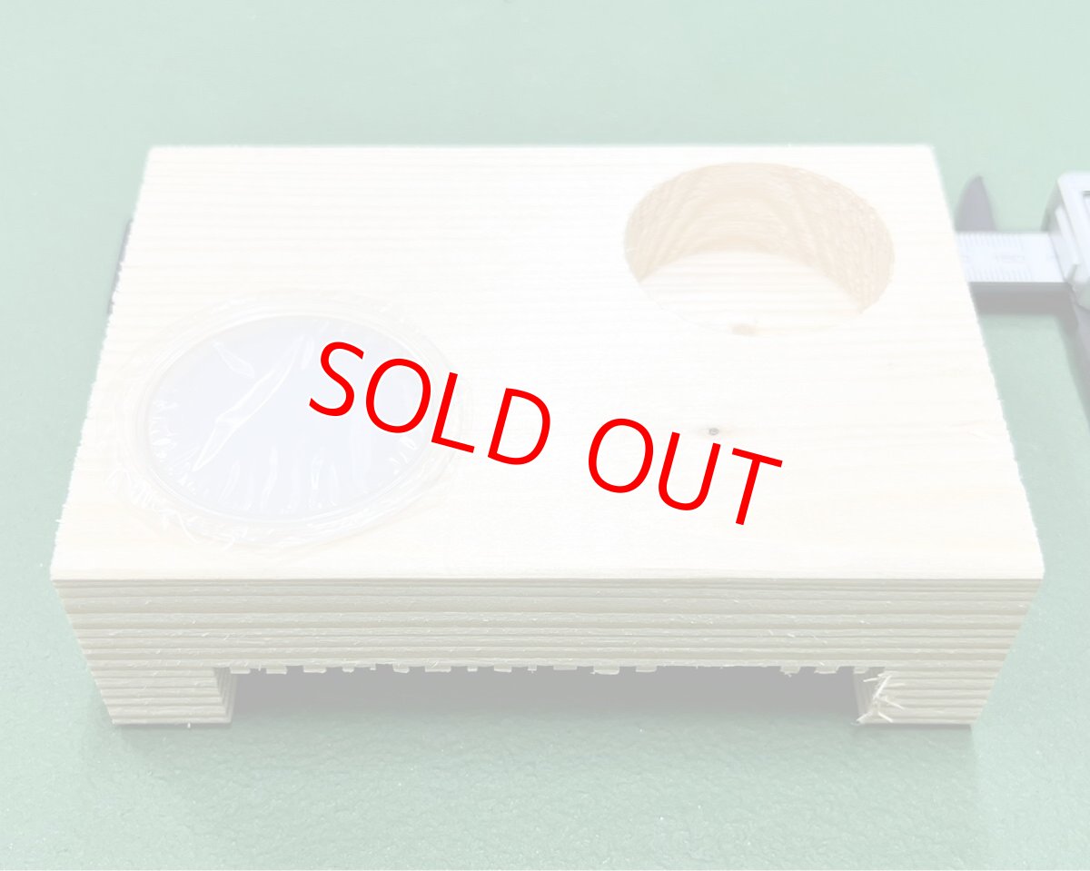 画像2: ★Ｍ工房★ 隠れ家＆ペアリングエサ皿《Ｌ》「18ｇ用ワイド2穴縦凹」 (2)